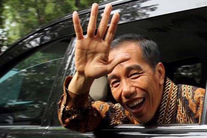 61jokowi dadah.jpg